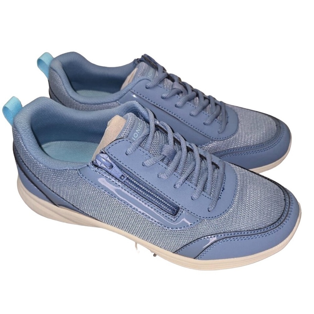 Vionic Agile Cassis Walking Sneaker in Blue Shadow, Women's US Size 7.5